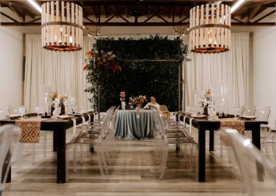 modern wedding decor